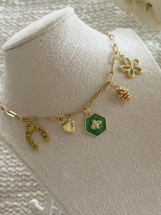 Bee Charm Necklace - 18k Gold Plated